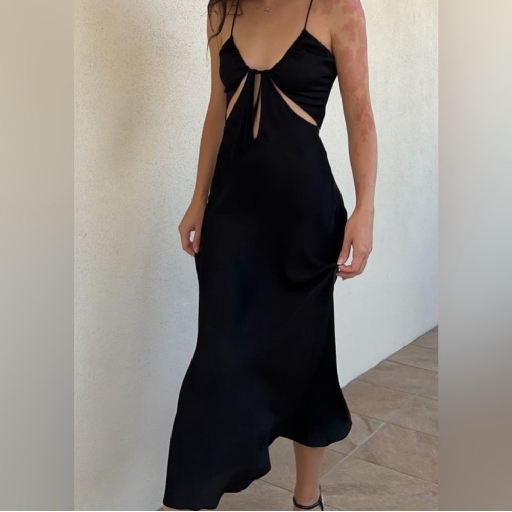 Rumored | Brooklyn Baby Black Midi Dress